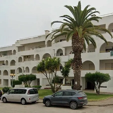 Apartment The Boathouse With Sea View *