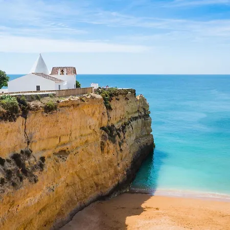 The Boathouse With Sea View *