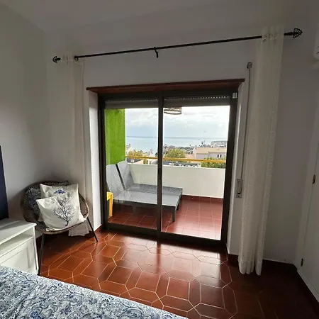 The Boathouse With Sea View Apartment