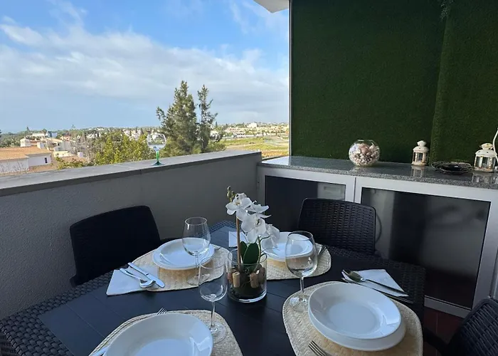 The Boathouse With Sea View *